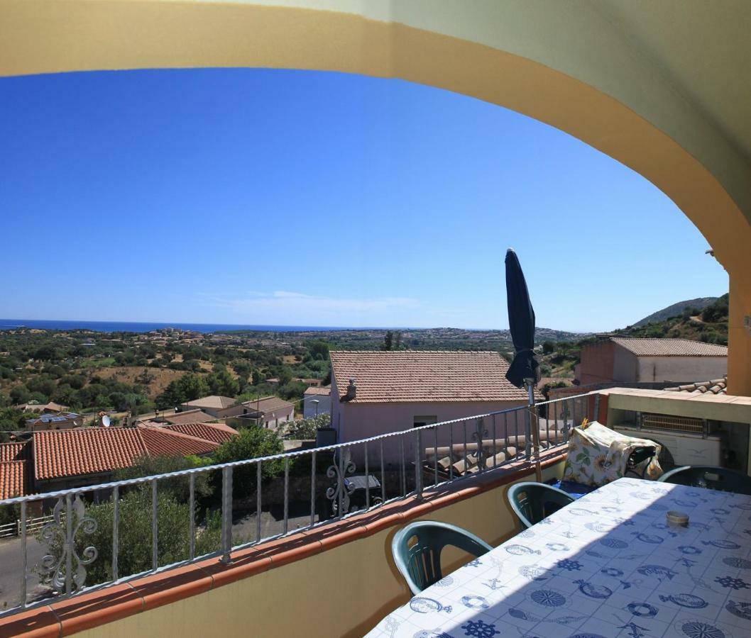 Seaview Apt Solita Budoni Villa Екстериор снимка
